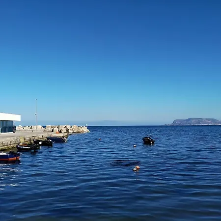 Blu Mare לינה וארוחת בוקר *