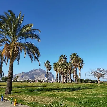 לינה וארוחת בוקר Blu Mare פלרמו